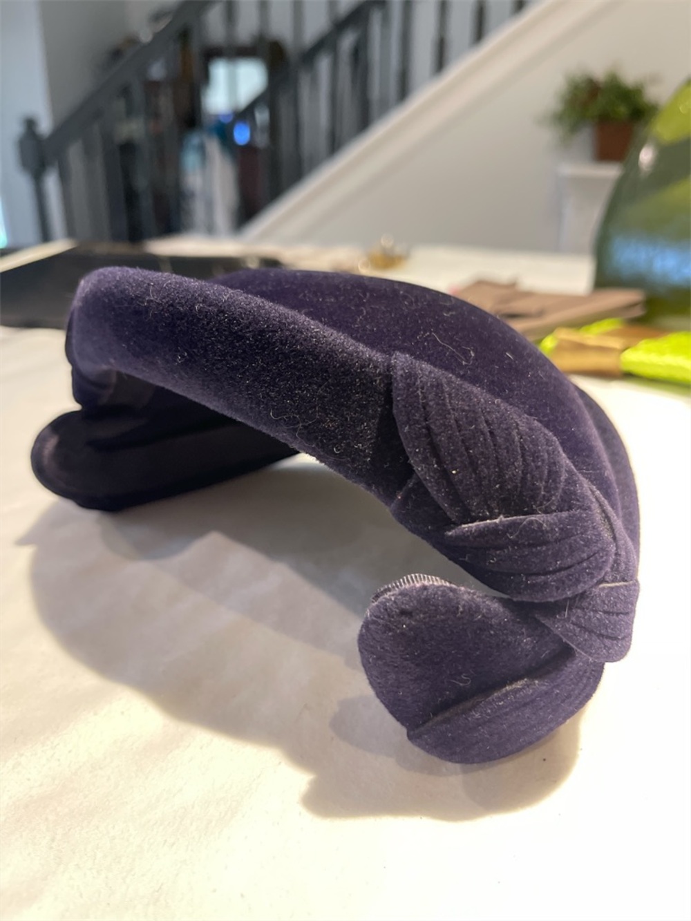 Vintage Plush Velvet Knotted hat in Deep Navy